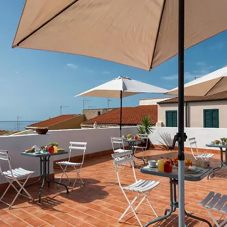 فندق مبيت وإفطار Alguer Guest House