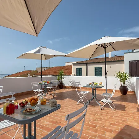 فندق مبيت وإفطار Alguer Guest House