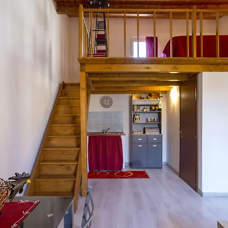 Alguer Guest House فندق مبيت وإفطار