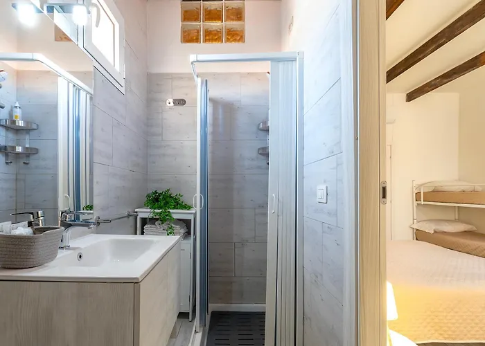 Alguer Guest House Bed & Breakfast 3*