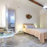 فندق مبيت وإفطار Alguer Guest House 3*