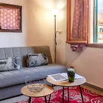 Alguer Guest House فندق مبيت وإفطار 3*
