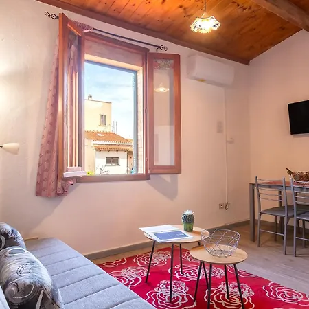 Alguer Guest House 2*