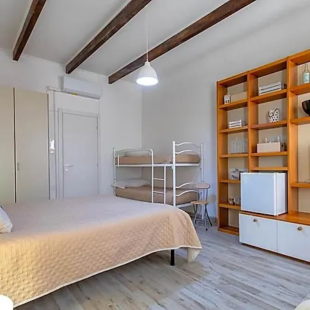 Alguer Guest House Bed & Breakfast