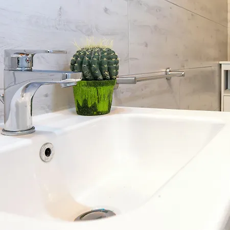 Bed & Breakfast Alguer Guest House 3*